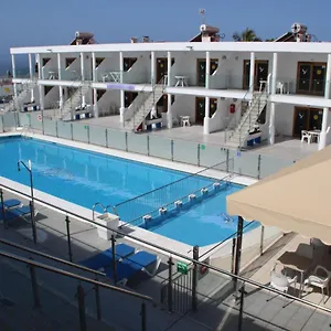 Aparthotel Rt-apartamentos Sol Y Paz 