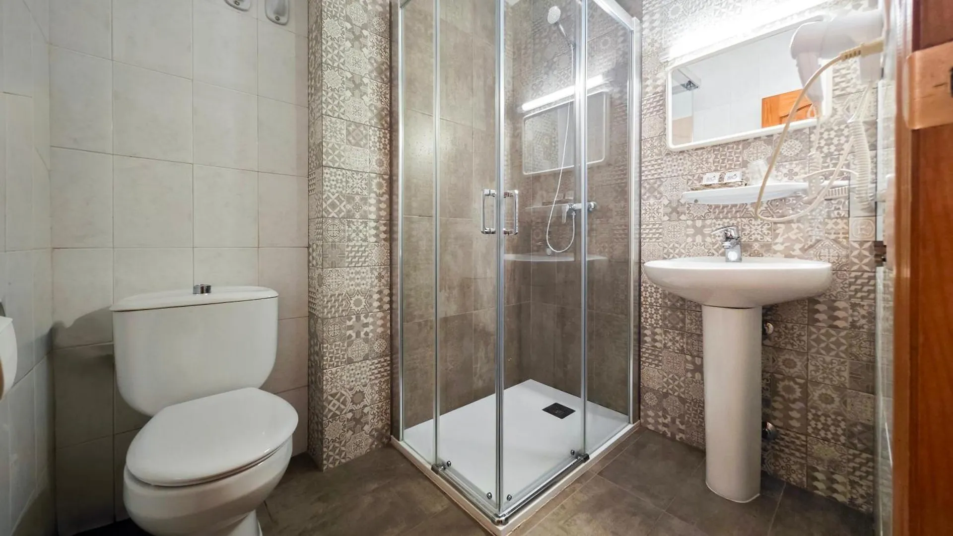 ** Guest house Hostal Dinamarca San Antonio  Spain