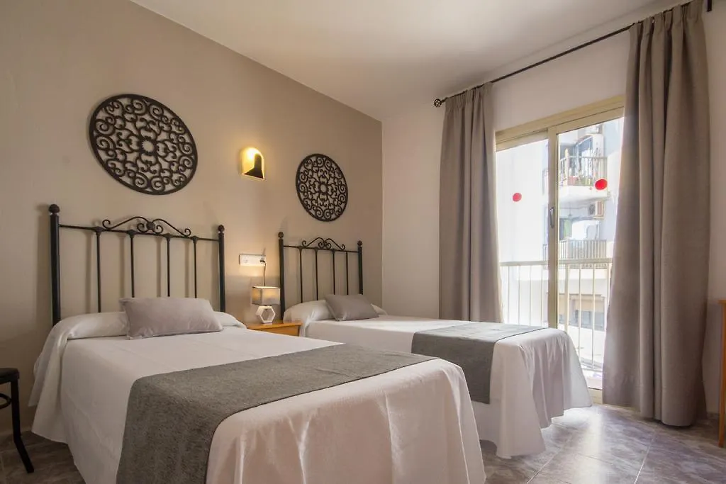 ** Guest house Hostal Dinamarca San Antonio  Spain