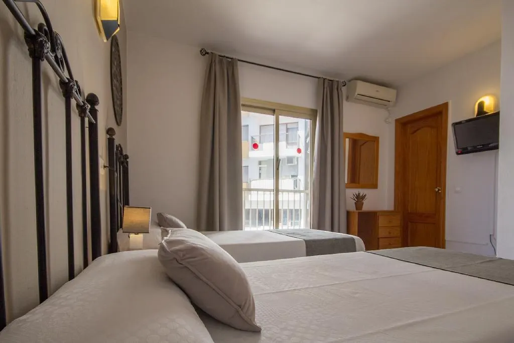 Hostal Dinamarca San Antonio  2*, San Antonio (Ibiza)